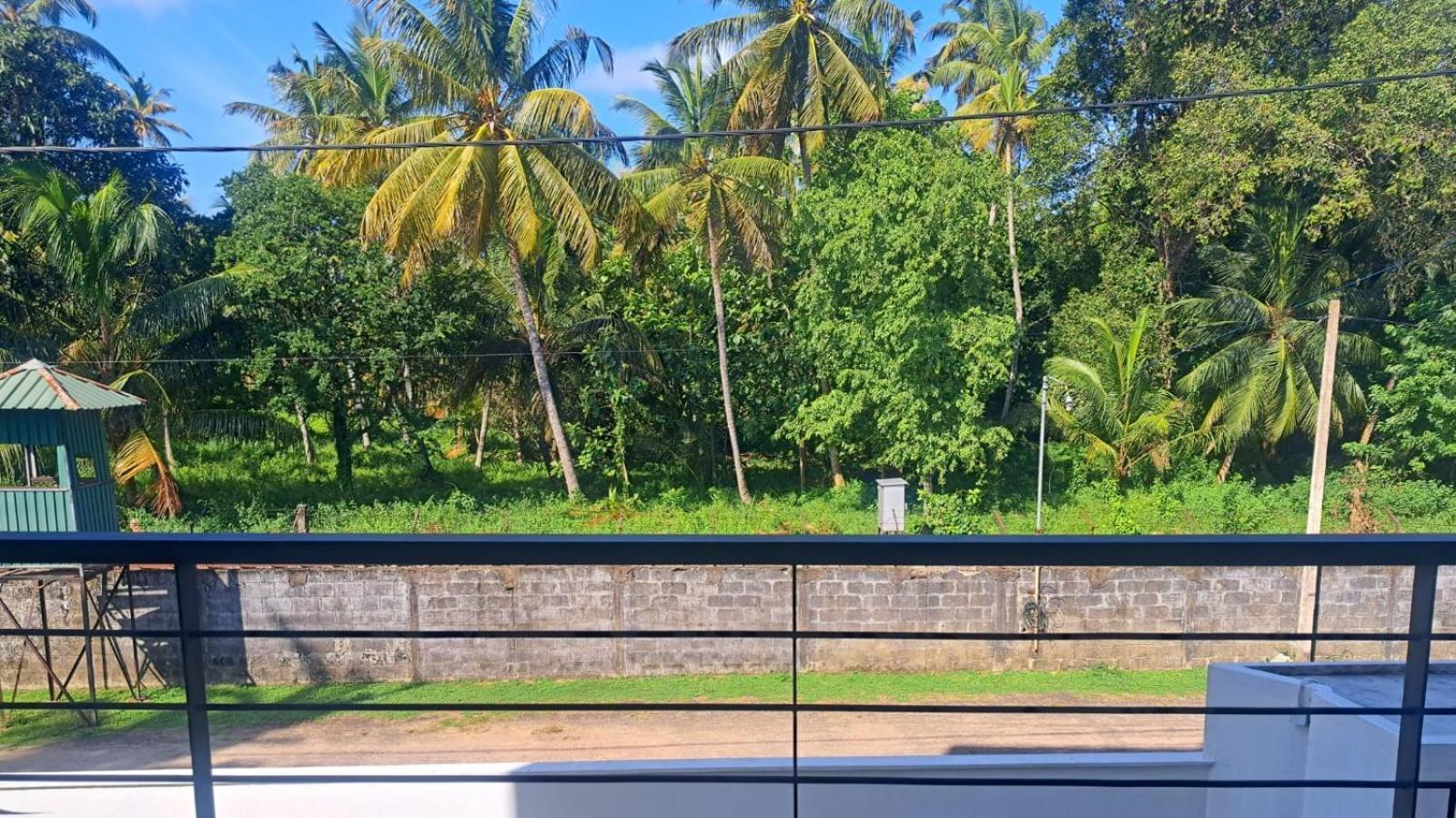 Silina Airport Transit Hotel & Residence Katunayake Exterior photo