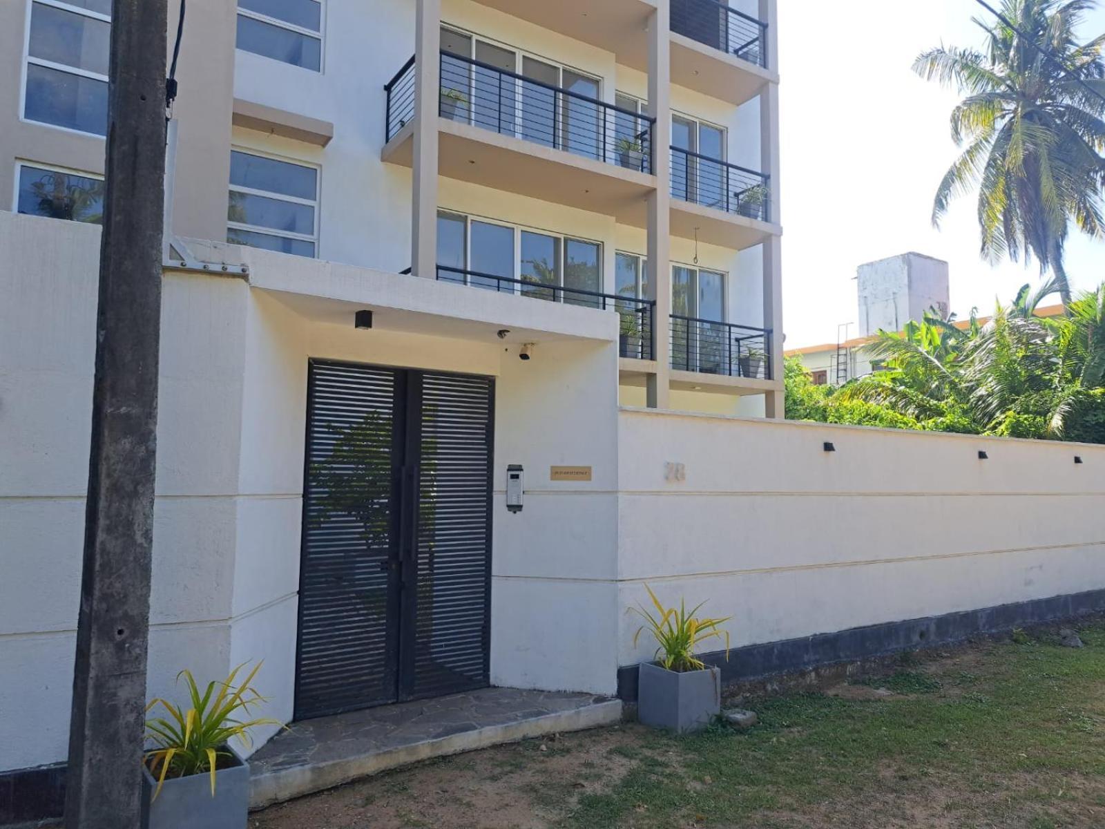 Silina Airport Transit Hotel & Residence Katunayake Exterior photo